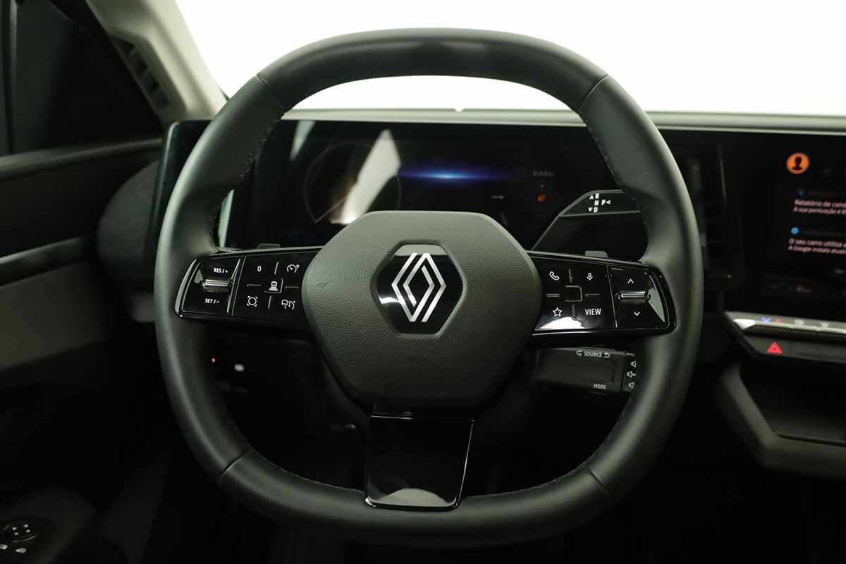 renault-megane-e-tech-2024-eletrico-0cc