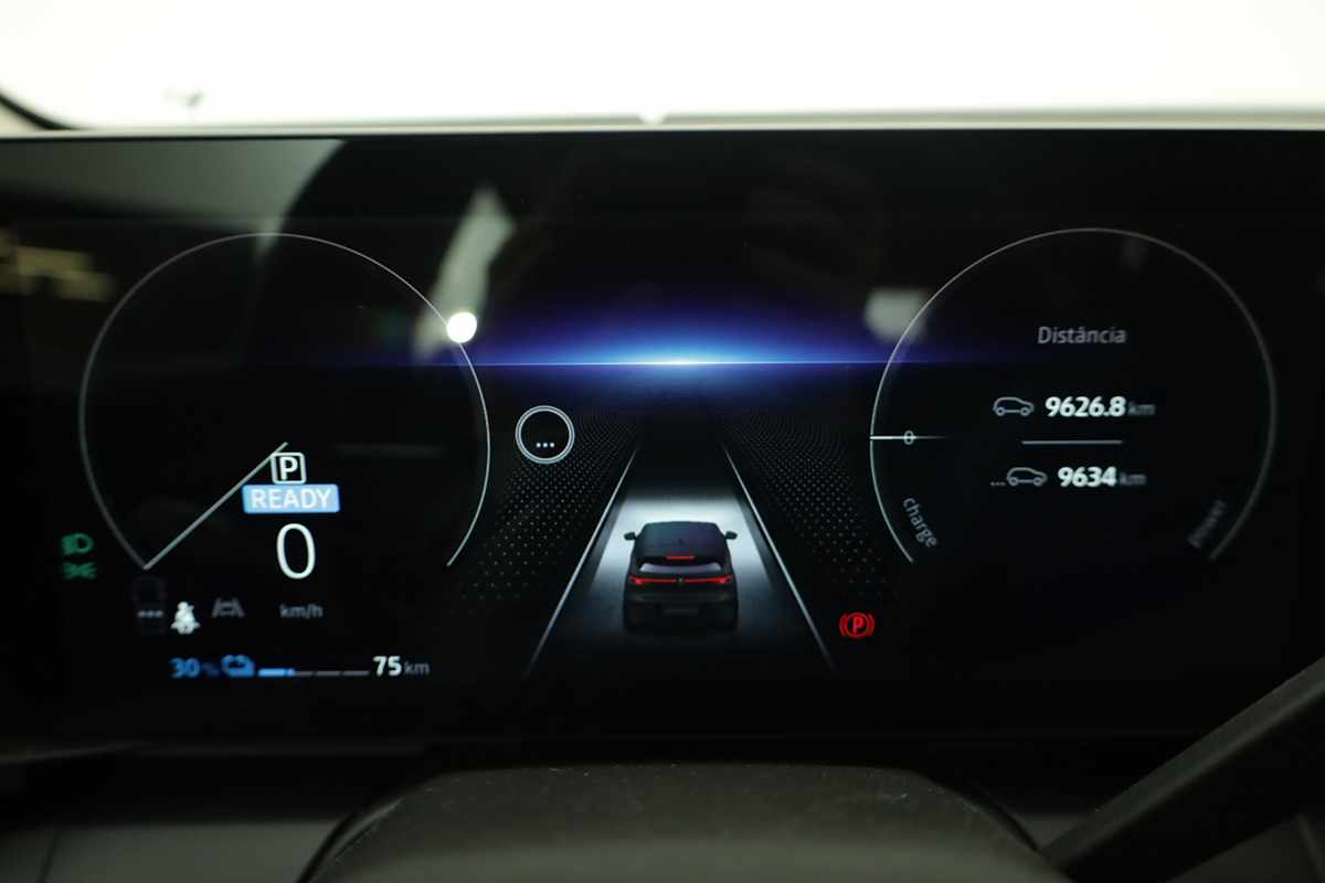 renault-megane-e-tech-2024-eletrico-0cc