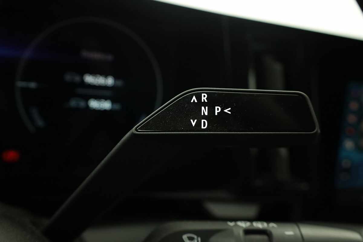 renault-megane-e-tech-2024-eletrico-0cc