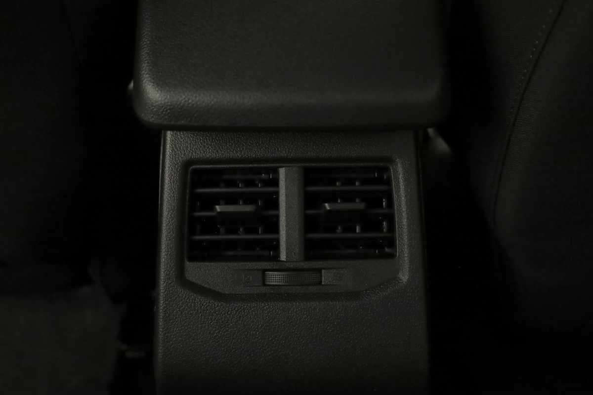 renault-megane-e-tech-2024-eletrico-0cc