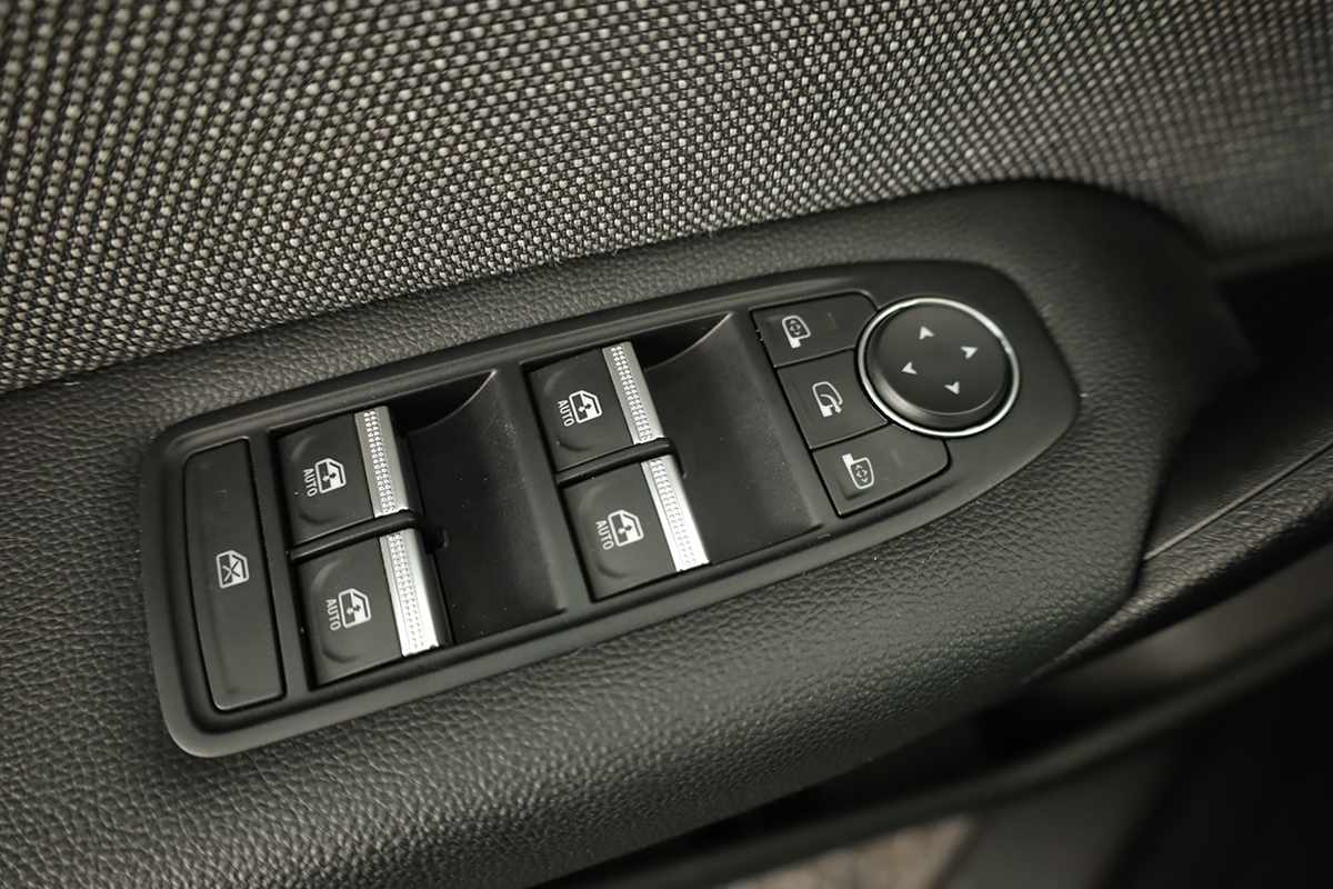 renault-captur-2024-gasolina-999cc