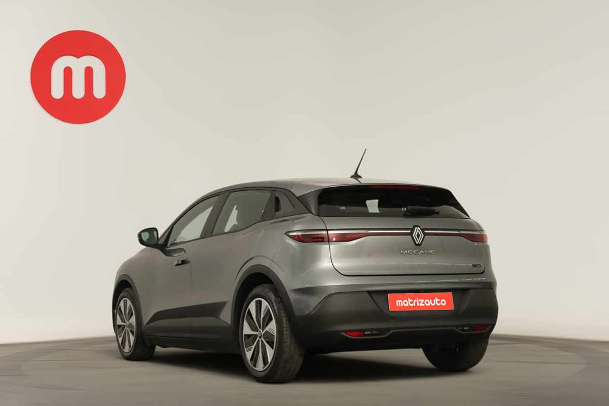 renault-megane-e-tech-2024-eletrico-0cc