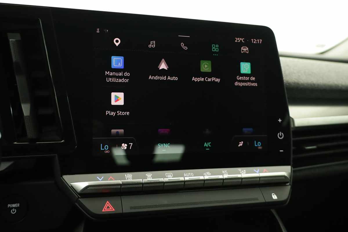 renault-megane-e-tech-2024-eletrico-0cc