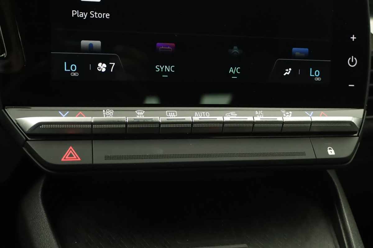 renault-megane-e-tech-2024-eletrico-0cc