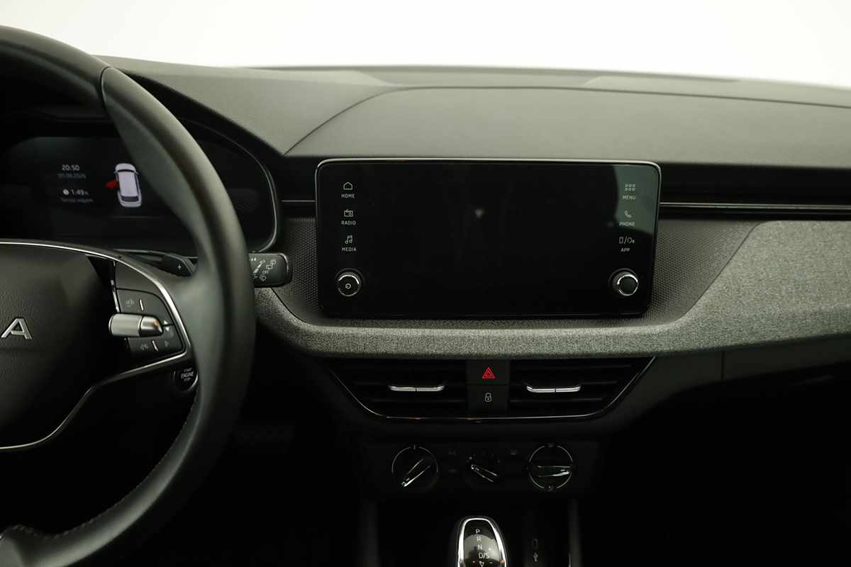 skoda-kamiq-2025-gasolina-999cc