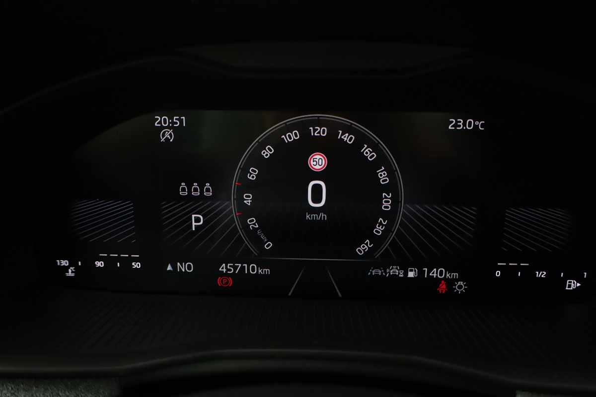 skoda-kamiq-2025-gasolina-999cc