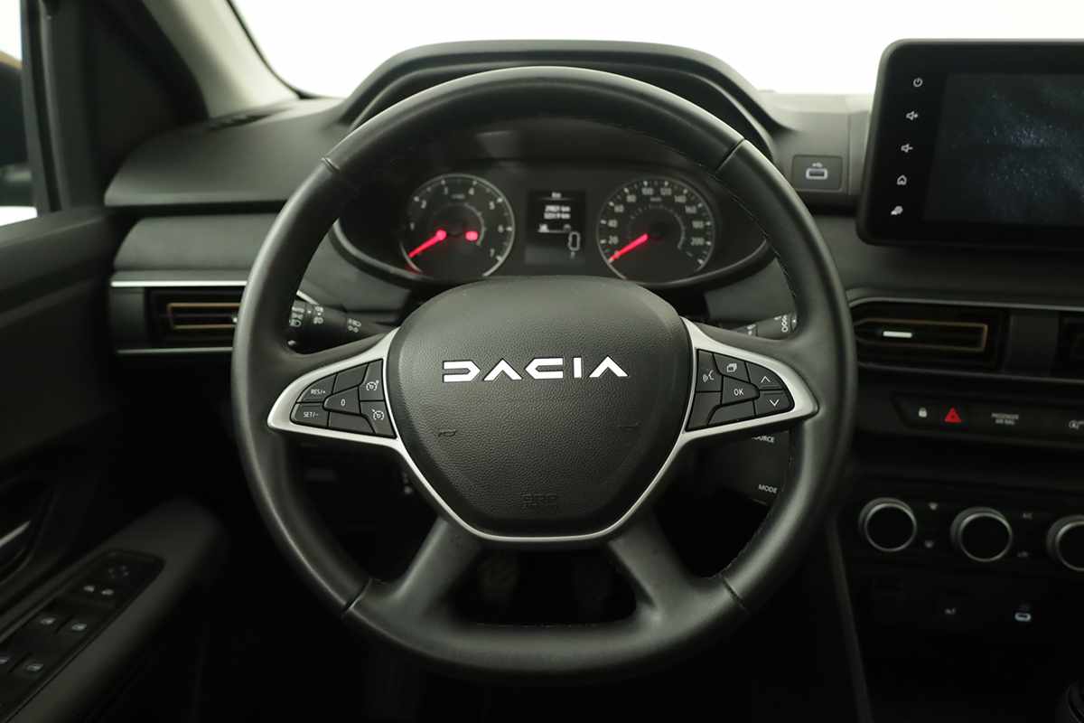 dacia-sandero-2025-gasolina-999cc
