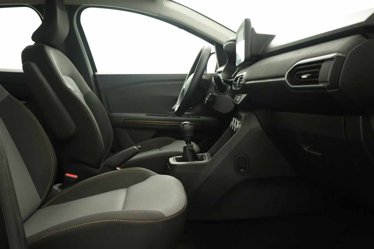 dacia-sandero-2025-gasolina-999cc