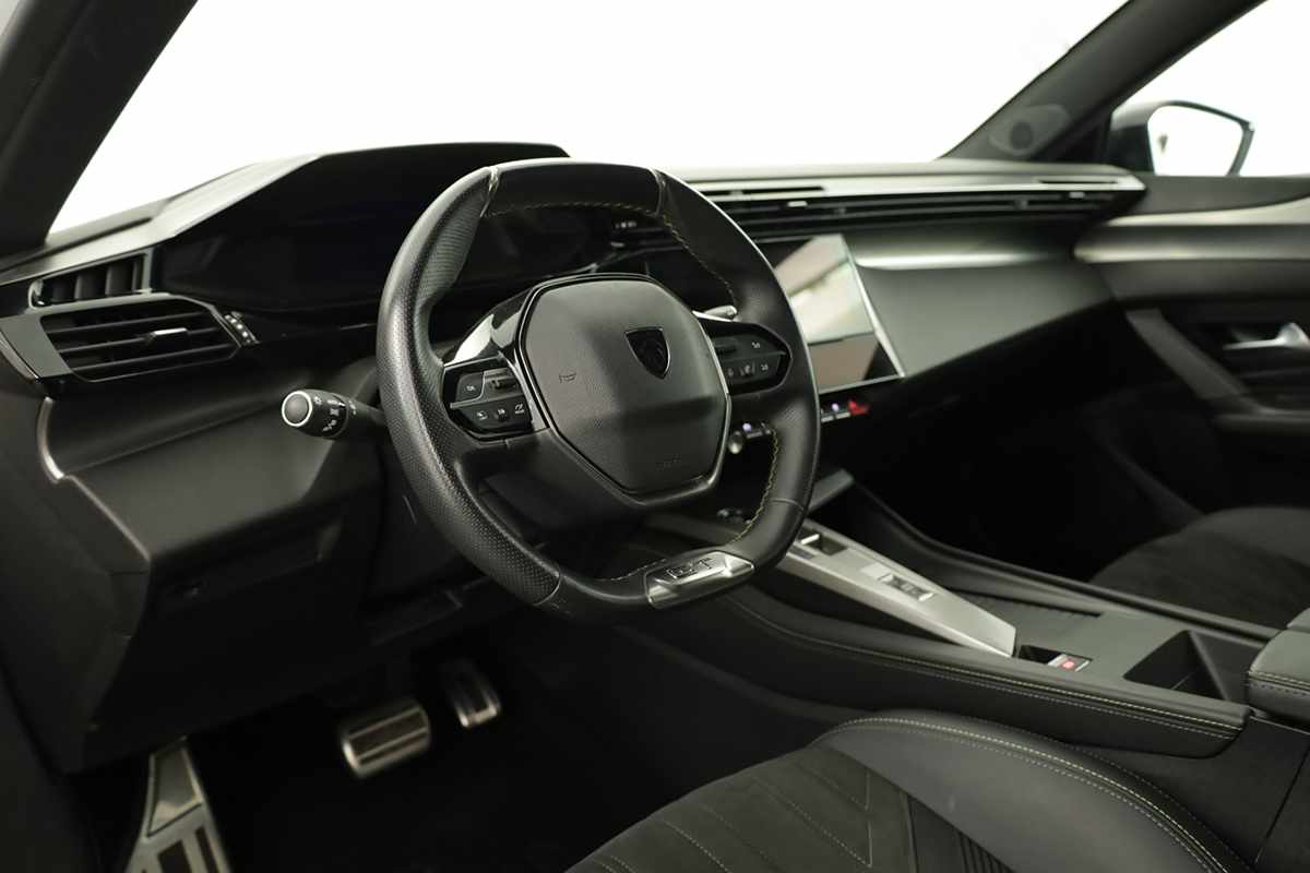 peugeot-308-2024-gasolina-1199cc