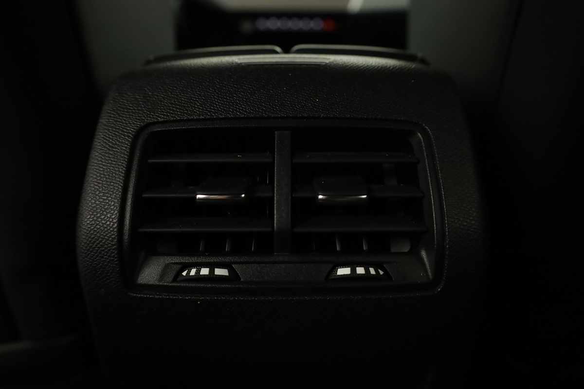 peugeot-308-2024-gasolina-1199cc