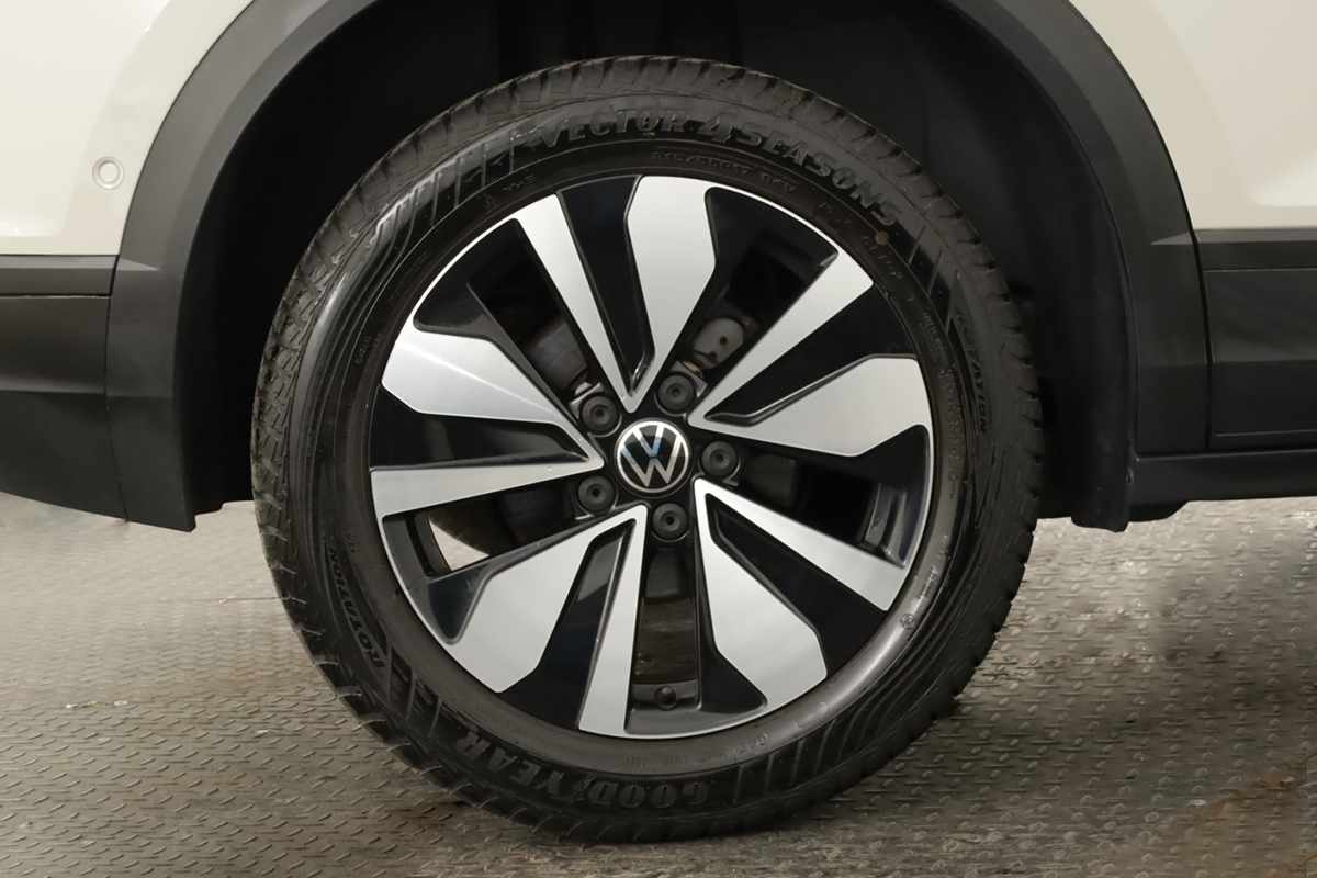 volkswagen-t-roc-2025-gasolina-999cc