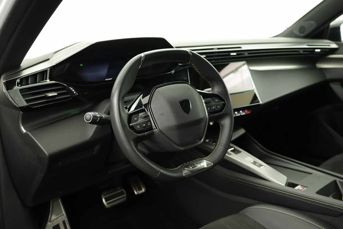 peugeot-308-2024-gasolina-1199cc