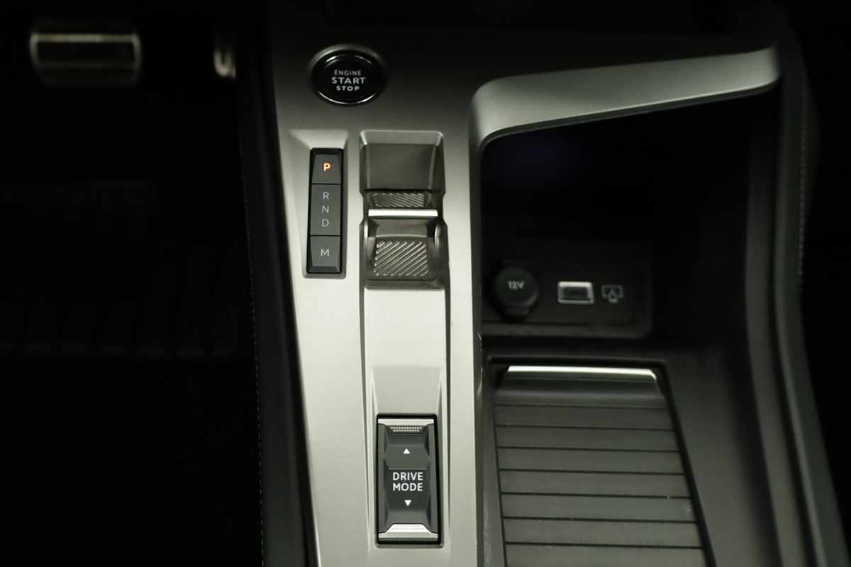 peugeot-308-2024-gasolina-1199cc