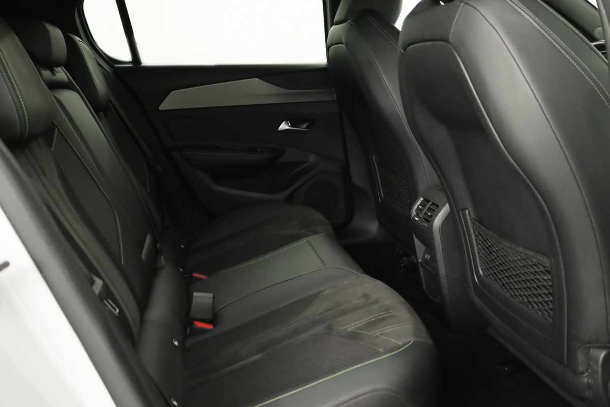 peugeot-308-2024-gasolina-1199cc
