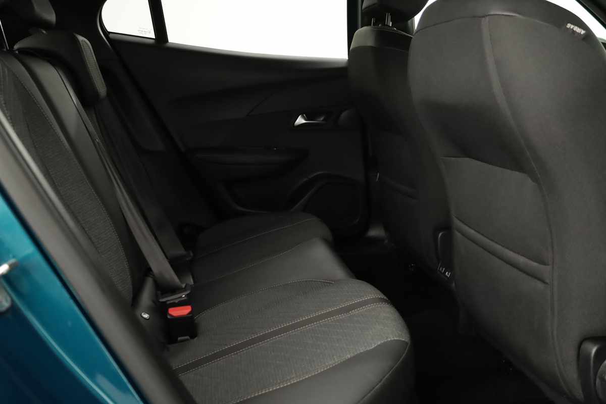 peugeot-2008-2025-gasolina-1199cc