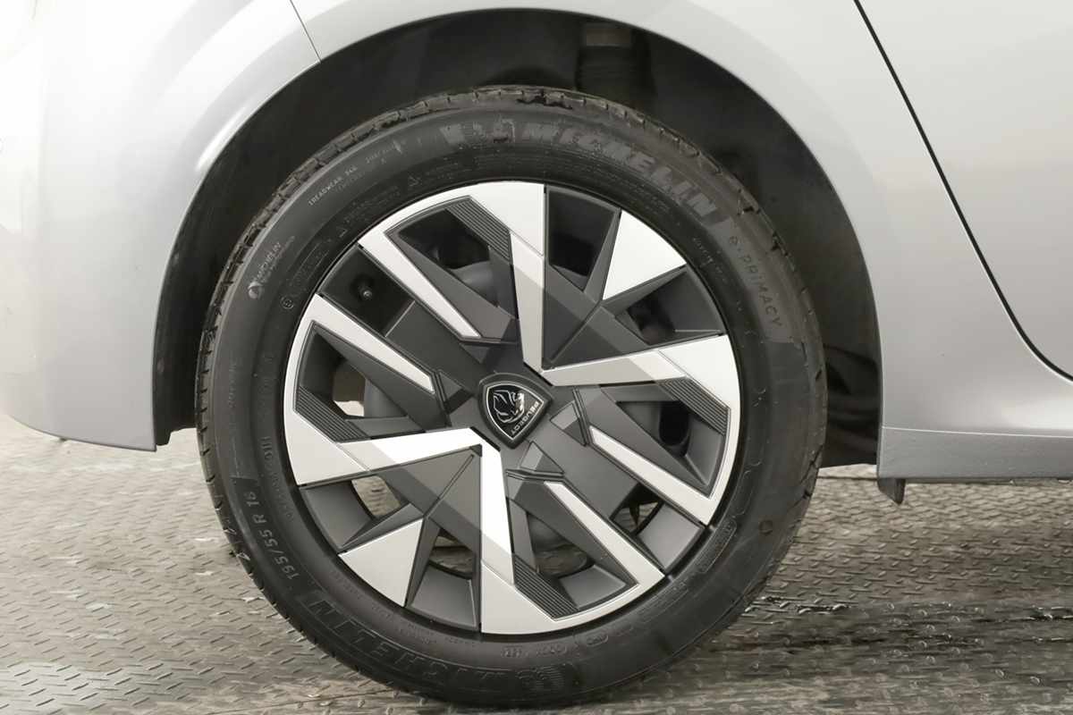peugeot-208-2025-gasolina-1199cc