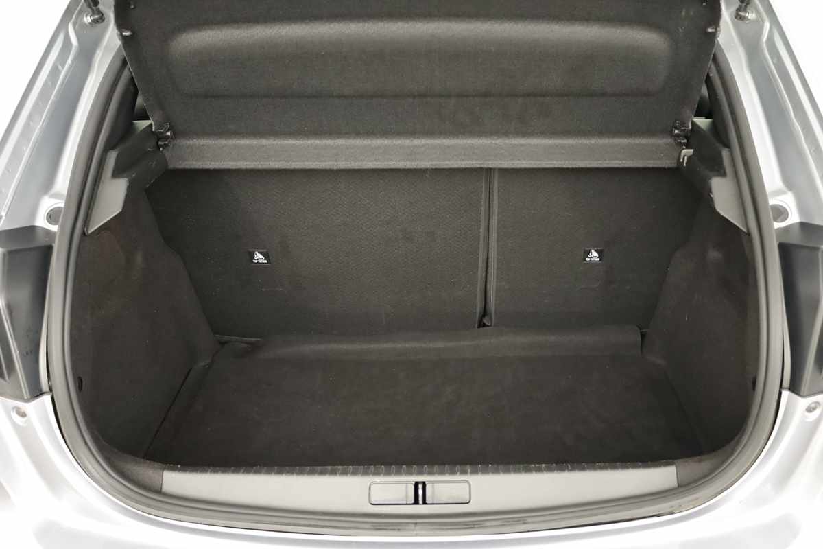 peugeot-208-2025-gasolina-1199cc