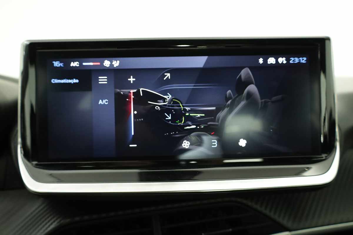 peugeot-208-2025-gasolina-1199cc