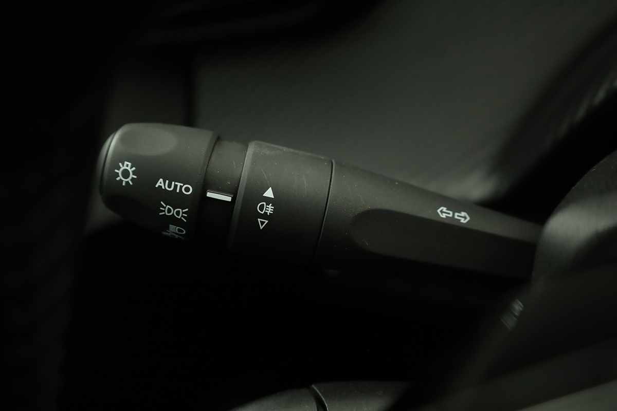peugeot-208-2025-gasolina-1199cc
