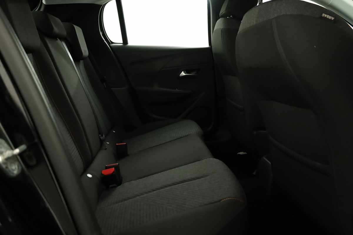peugeot-208-2025-gasolina-1199cc