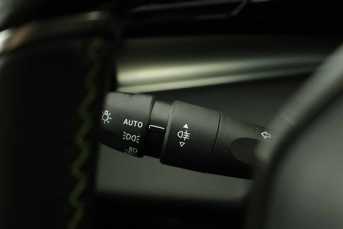 peugeot-308-sw-2024-gasolina-1199cc