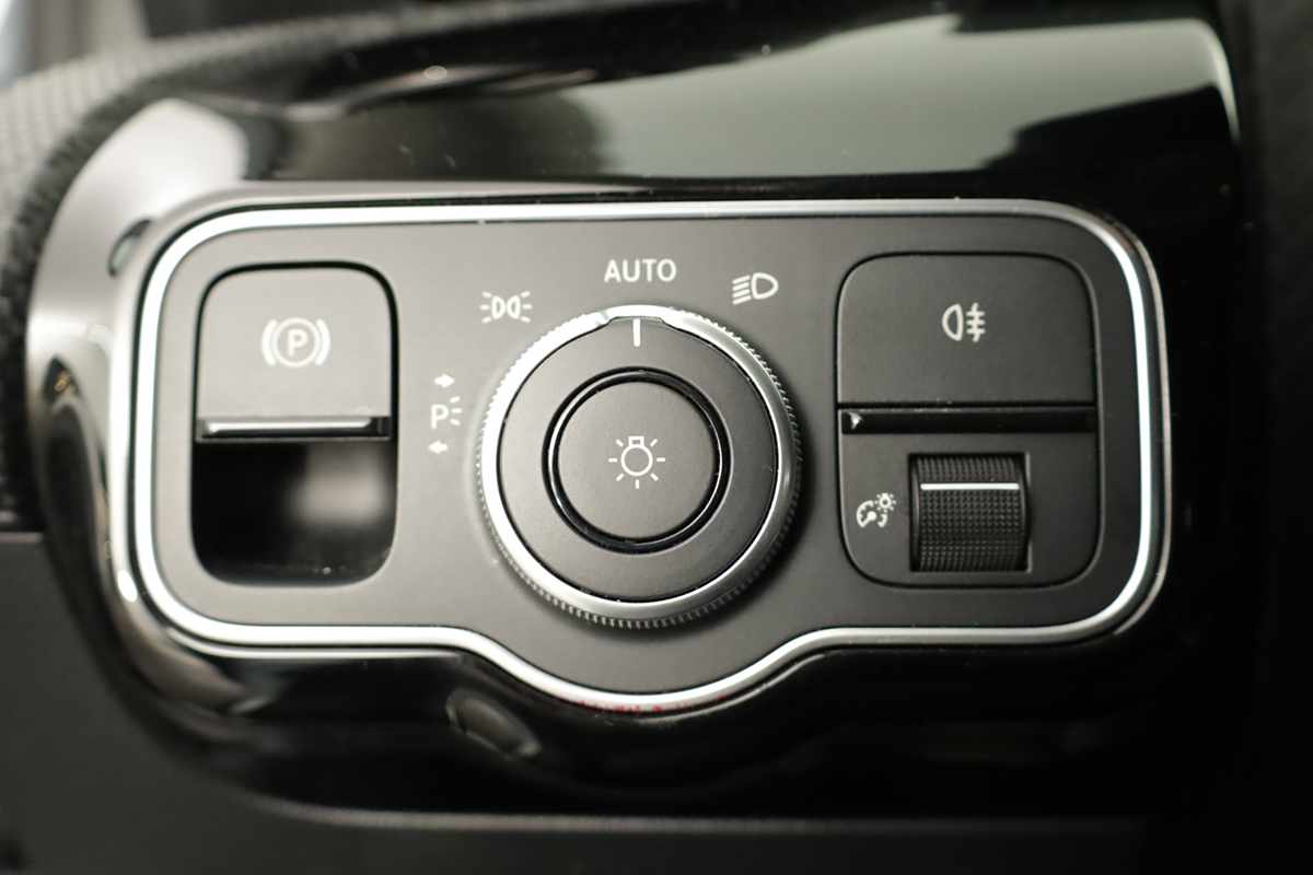 mercedes-benz-classe-a-2025-gasolina-1332cc