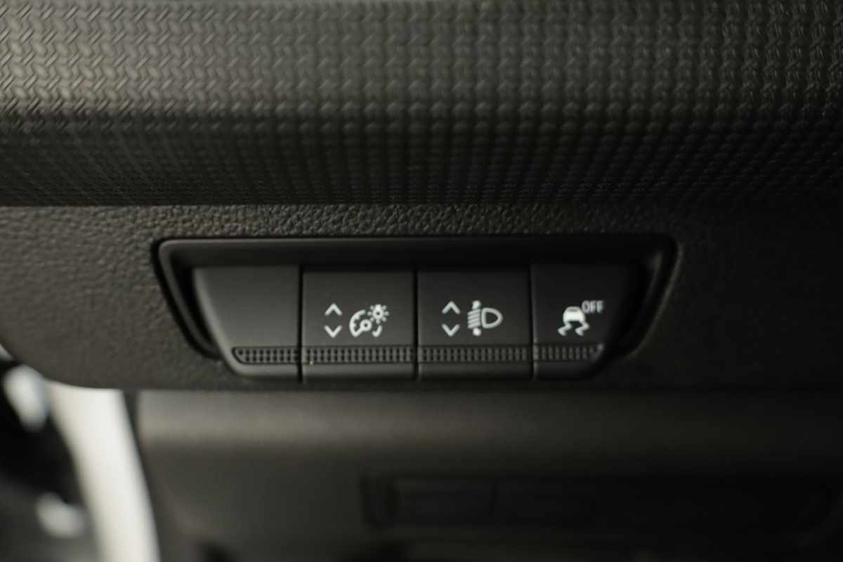 renault-kangoo-2024-diesel-1461cc