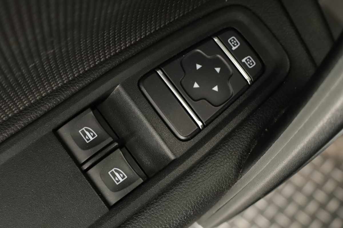 renault-kangoo-2024-diesel-1461cc