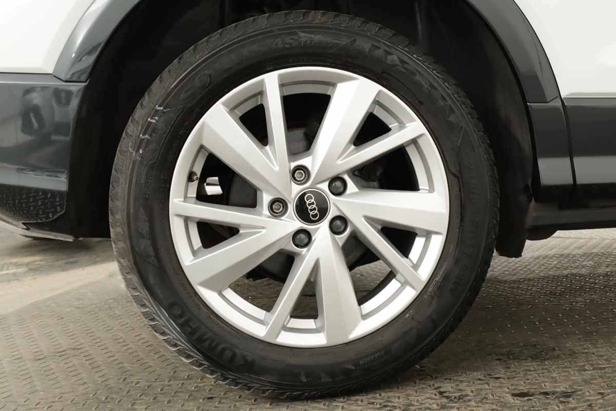 audi-q2-2023-gasolina-1498cc