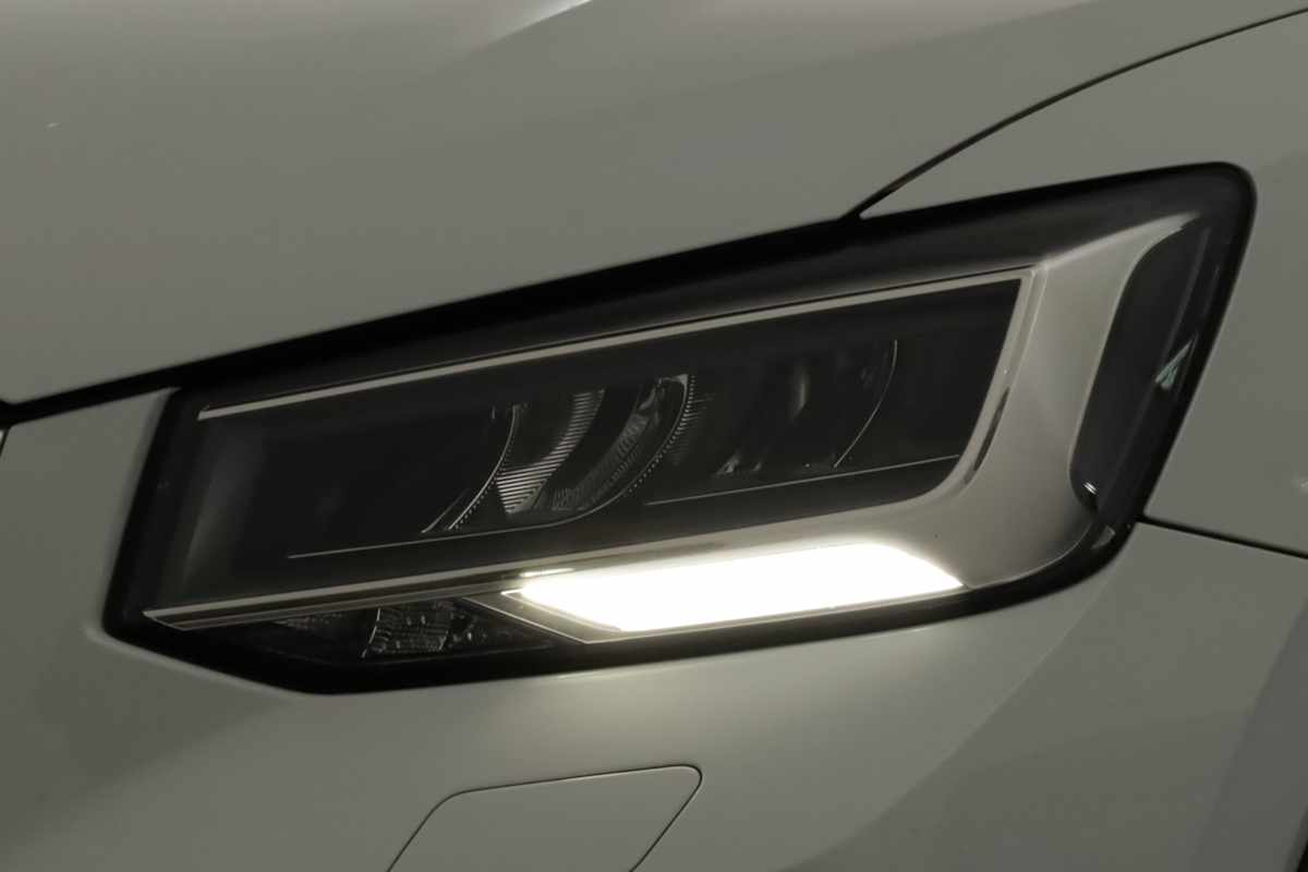 audi-q2-2023-gasolina-1498cc