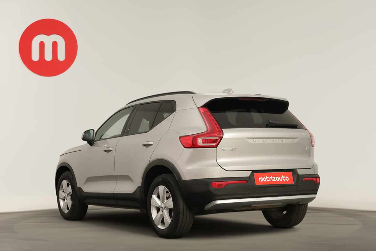 volvo-xc40-2025-gasolina-1969cc
