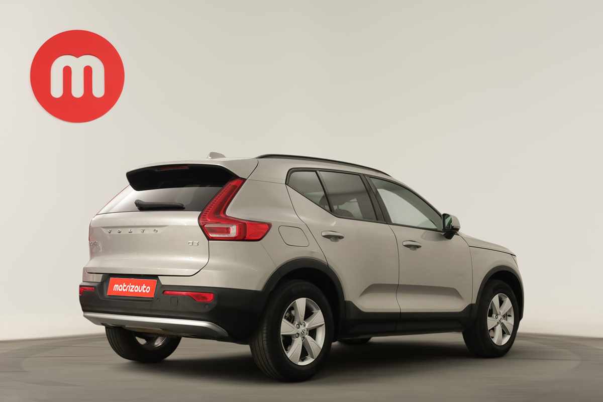 volvo-xc40-2025-gasolina-1969cc