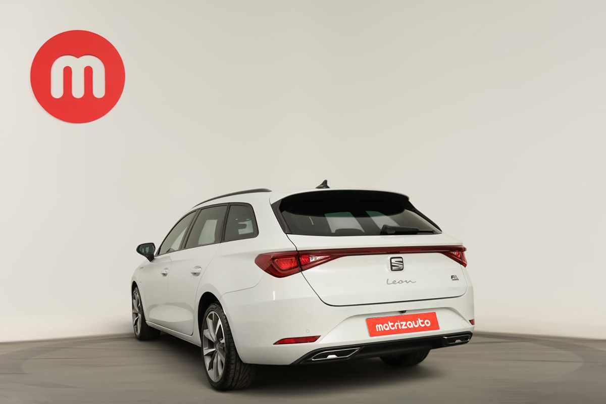 seat-leon-st-2025-hibrido-a-gasolina-1498cc