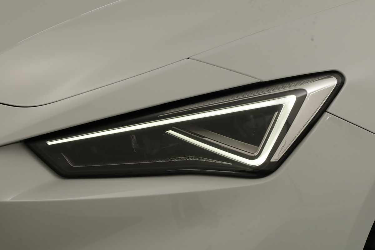 seat-leon-st-2025-hibrido-a-gasolina-1498cc