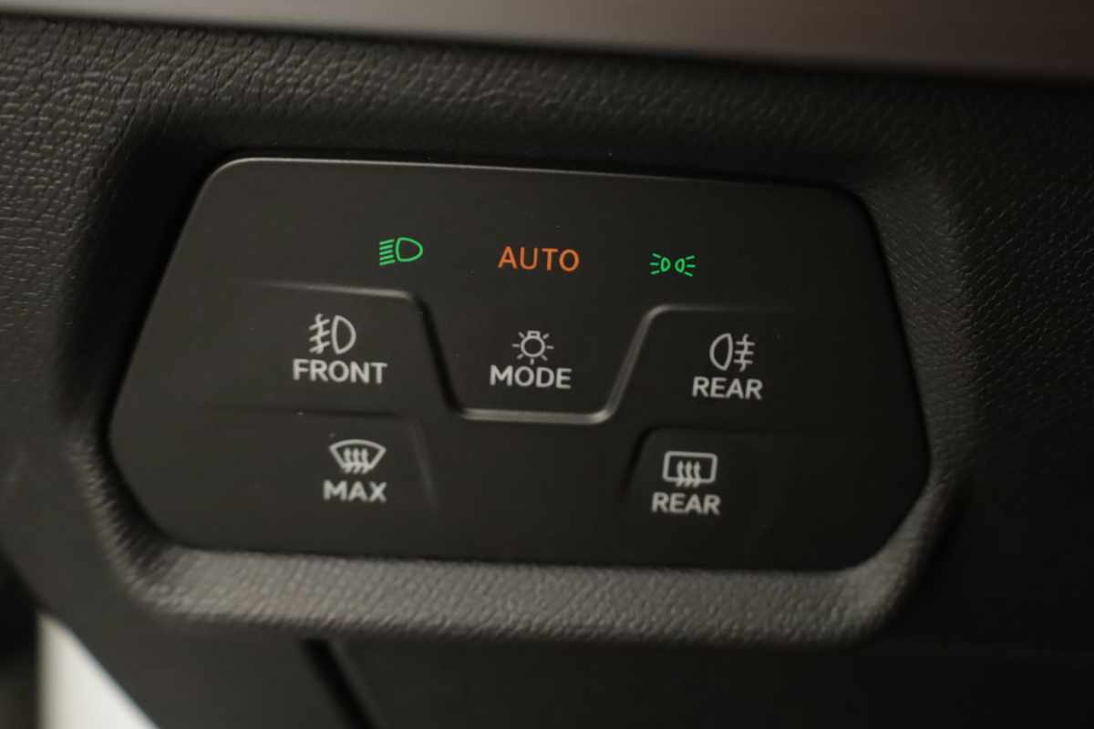 seat-leon-st-2025-hibrido-a-gasolina-1498cc