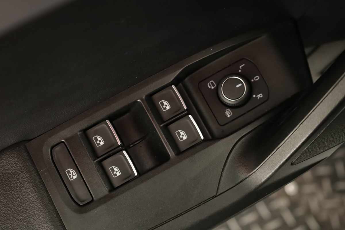 seat-leon-st-2025-hibrido-a-gasolina-1498cc