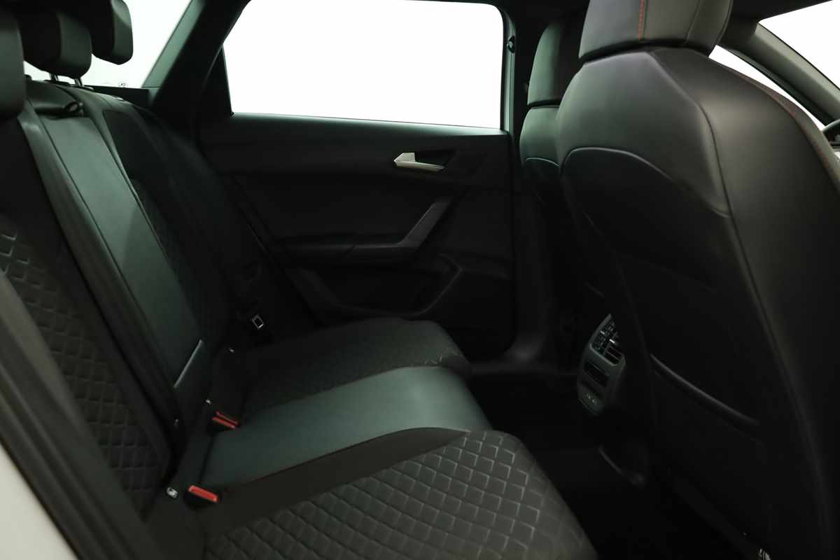seat-leon-st-2025-hibrido-a-gasolina-1498cc