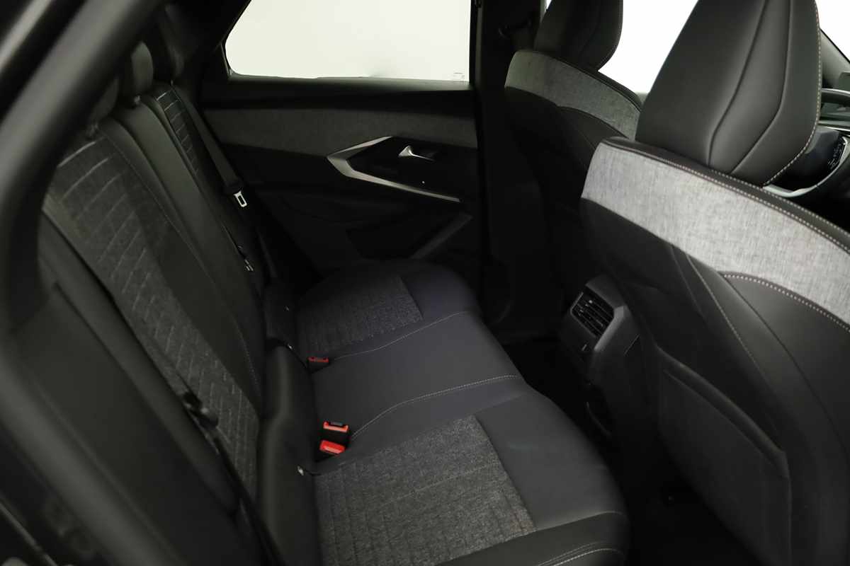 peugeot-3008-2025-gasolina-1199cc