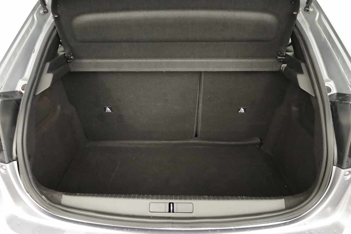 peugeot-208-2025-gasolina-1199cc