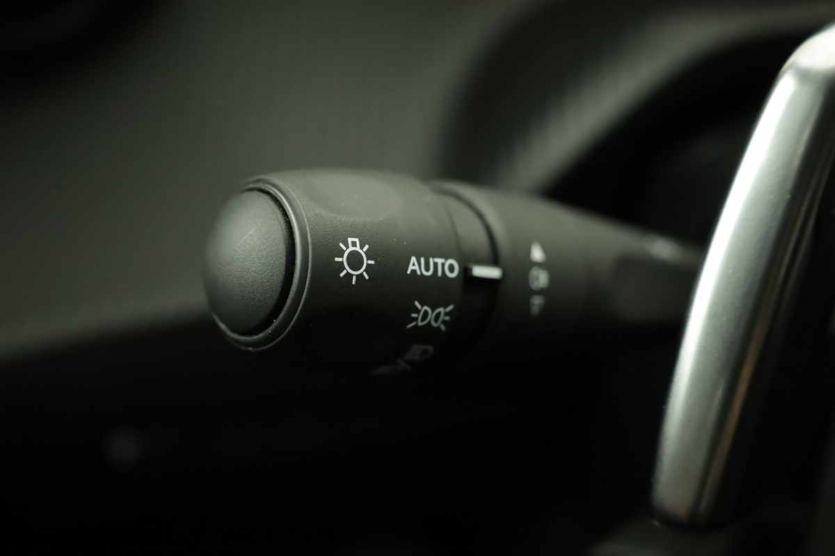 peugeot-208-2025-gasolina-1199cc