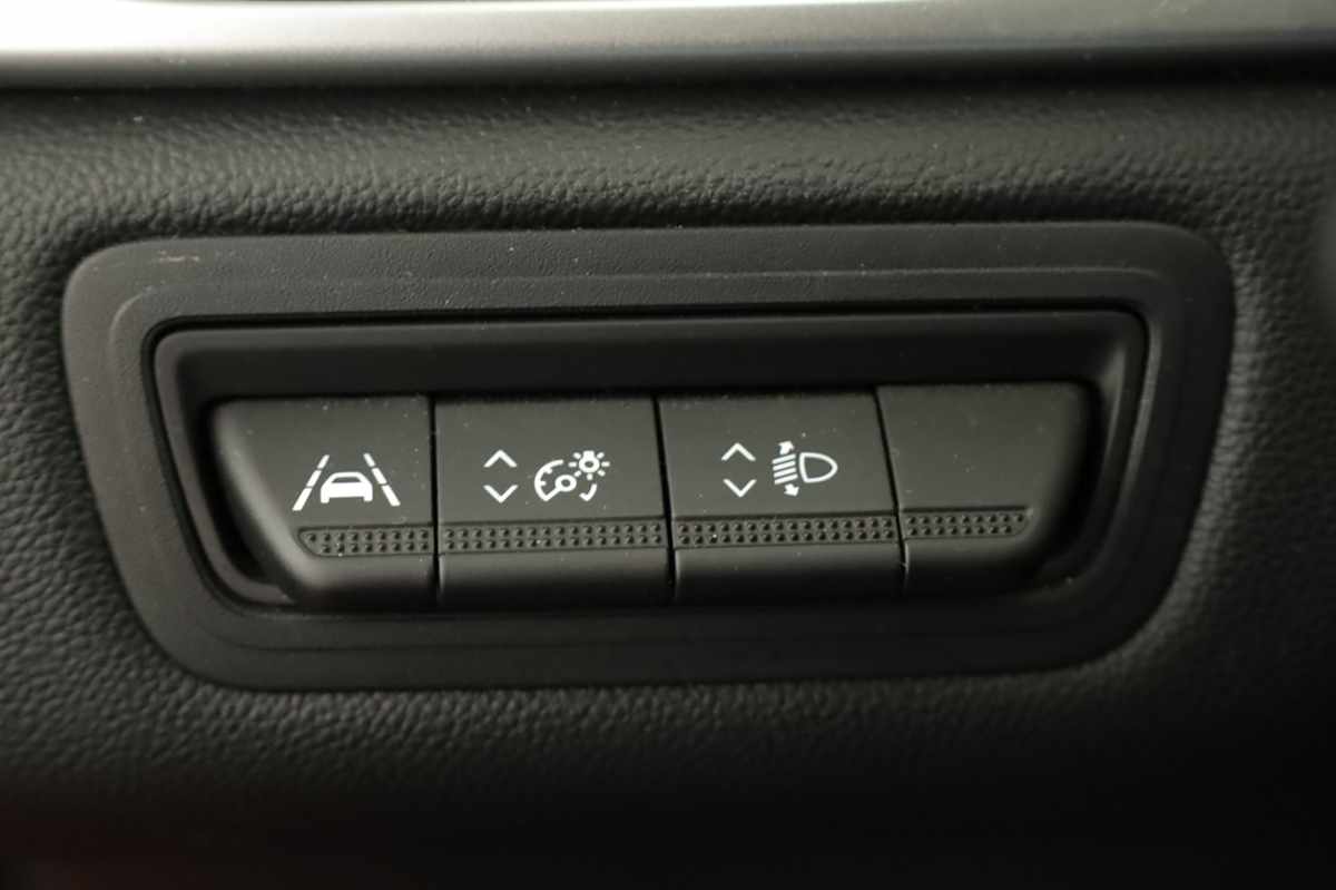 renault-captur-2024-gpl-999cc