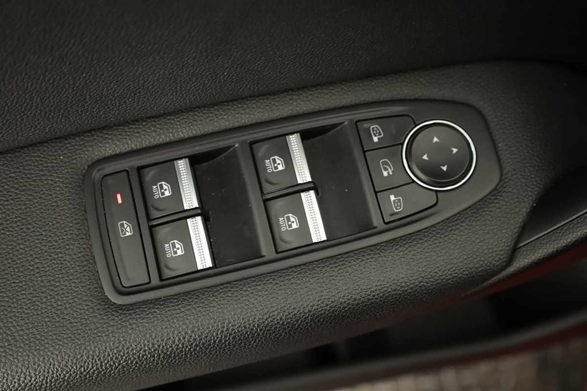 renault-captur-2024-gpl-999cc