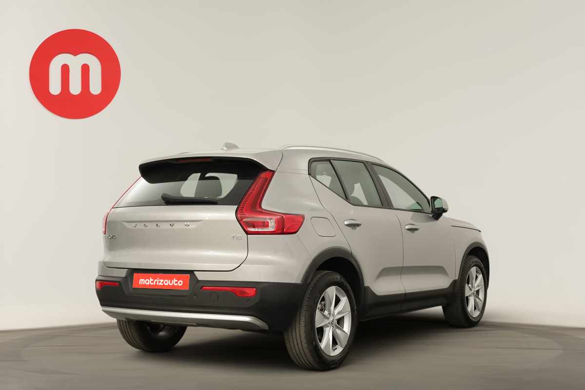 volvo-xc40-2024-gasolina-1477cc