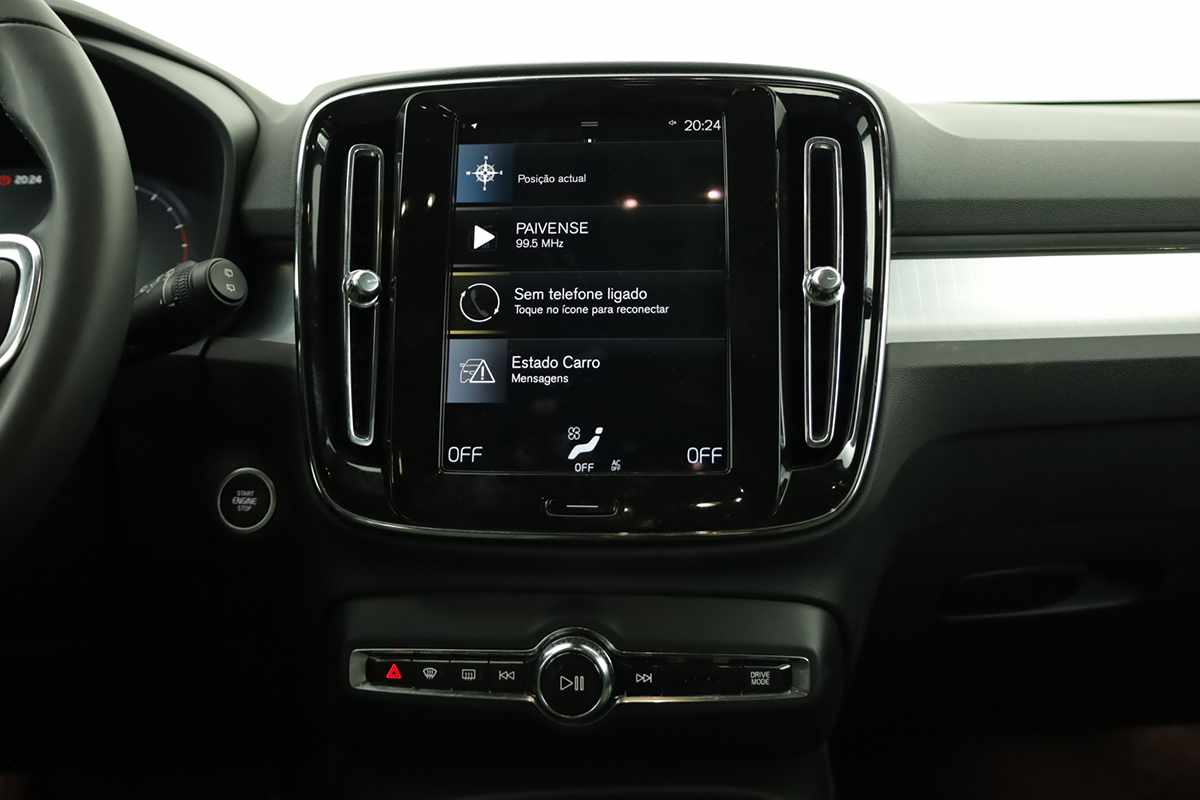 volvo-xc40-2024-gasolina-1477cc