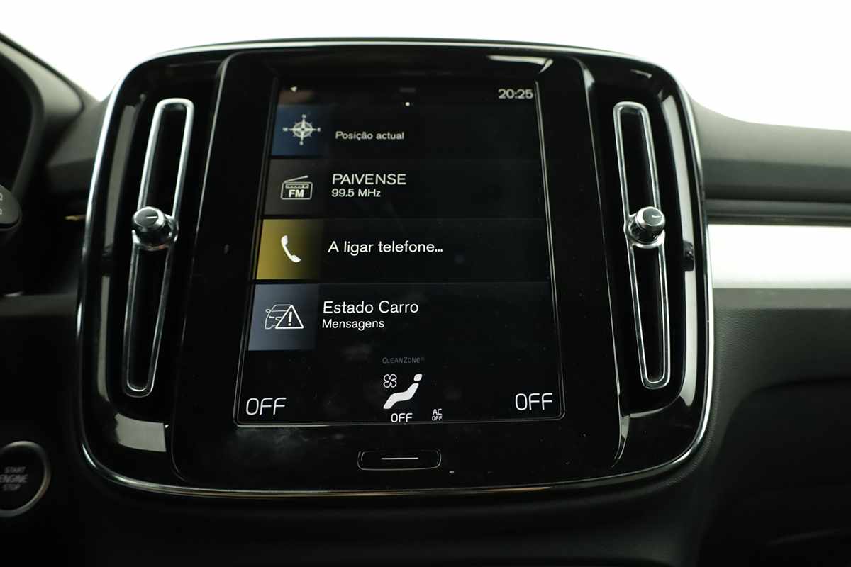 volvo-xc40-2024-gasolina-1477cc