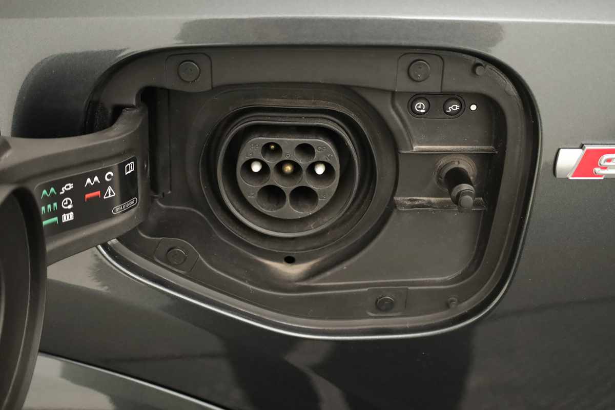 audi-q3-2024-hibrido-a-gasolina-1395cc