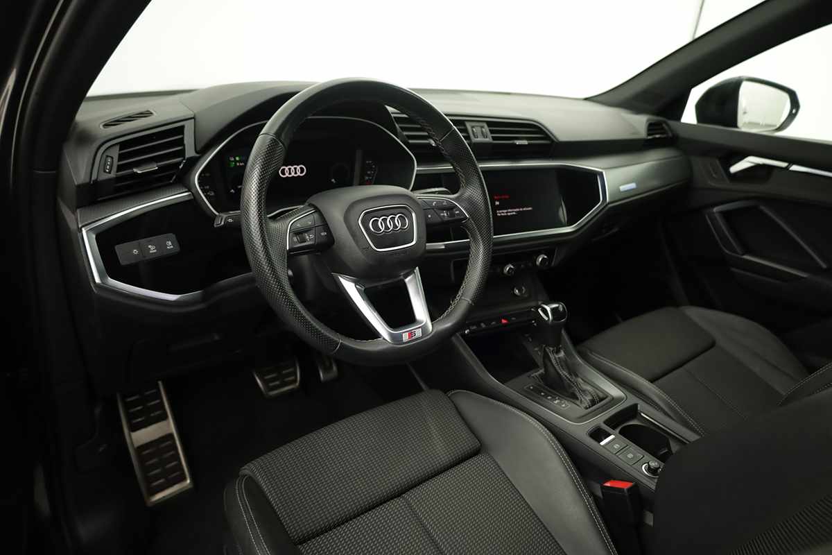 audi-q3-2024-hibrido-a-gasolina-1395cc