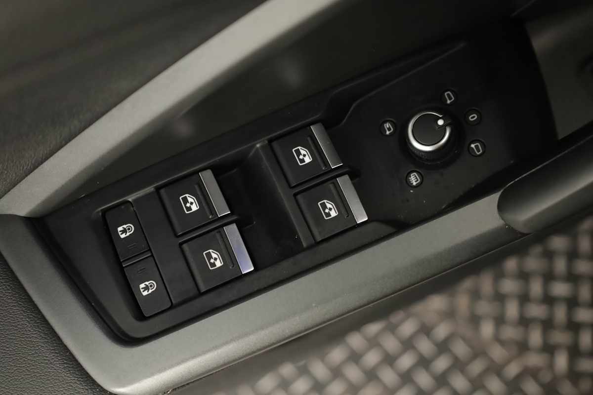 audi-q3-2024-hibrido-a-gasolina-1395cc