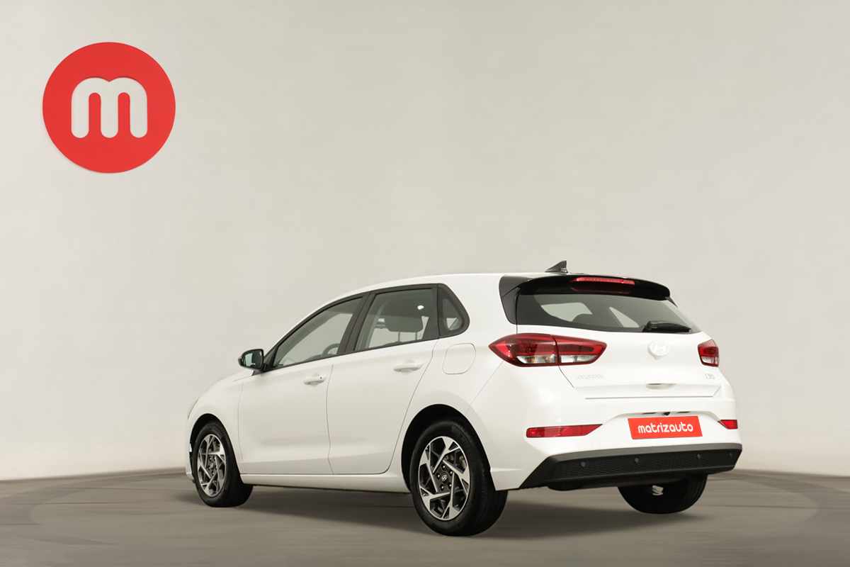 hyundai-i30-2025-gasolina-998cc