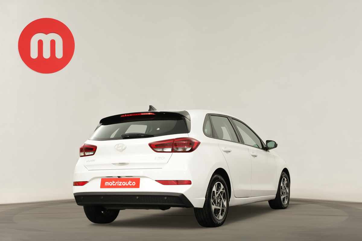 hyundai-i30-2025-gasolina-998cc